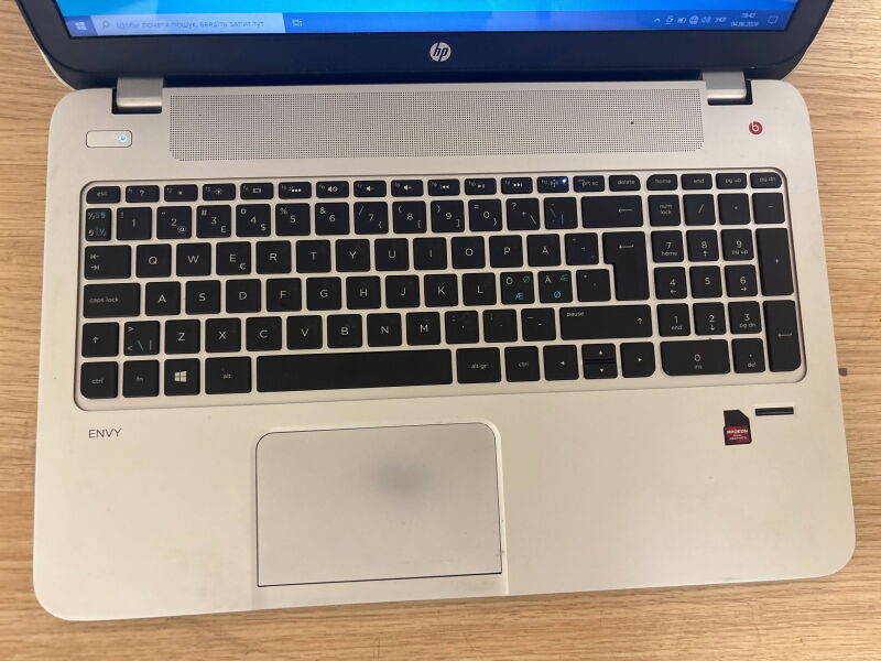 Ноутбук HP Laptop 15 (A8-5550M/8GB/SSD240GB) - Б/В - Фото №2