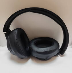 Навушники JBL Tune 720BT Black (JBLT720BTBLK) - Б/В Навушники JBL Tune 720BT Black (JBLT720BTBLK) - Б/В від виробника JBL