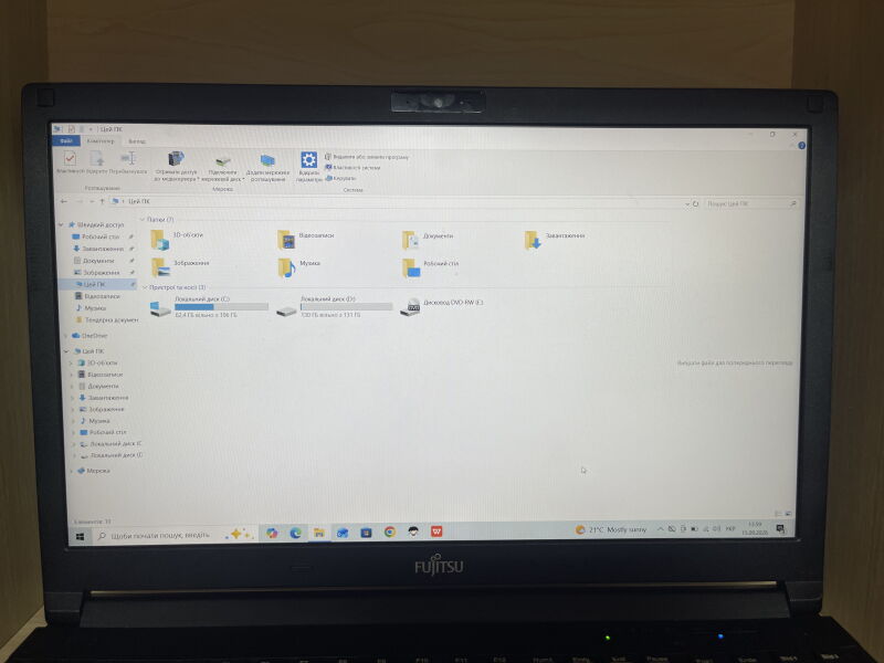 Ноутбук Fujitsu LifeBook E556 (i5-6300U/16GB/SSD256GB) - Б/В - Фото №3
