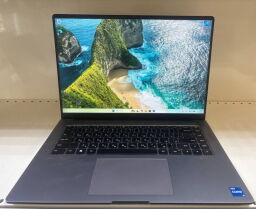 Ноутбук Xiaomi Redmi Book 16 Z3725 (i5-12450H/16GB/SSD512GB) - Б/В від виробника Отсутсвует