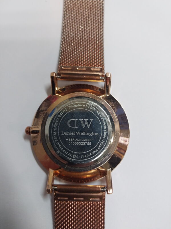 Жіночий наручний годинник Daniel Wellington B40R2 - Б/В - Фото №3