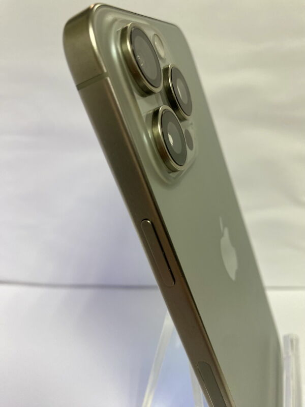Apple iPhone 15 Pro Max 256GB eSIM Natural Titanium (MU683) - Б/В - Фото №5
