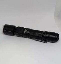 Портативний світлодіодний ліхтарик VIDEX VLF-A105Z 1200Lm 5000K - Б/В від виробника Videx
