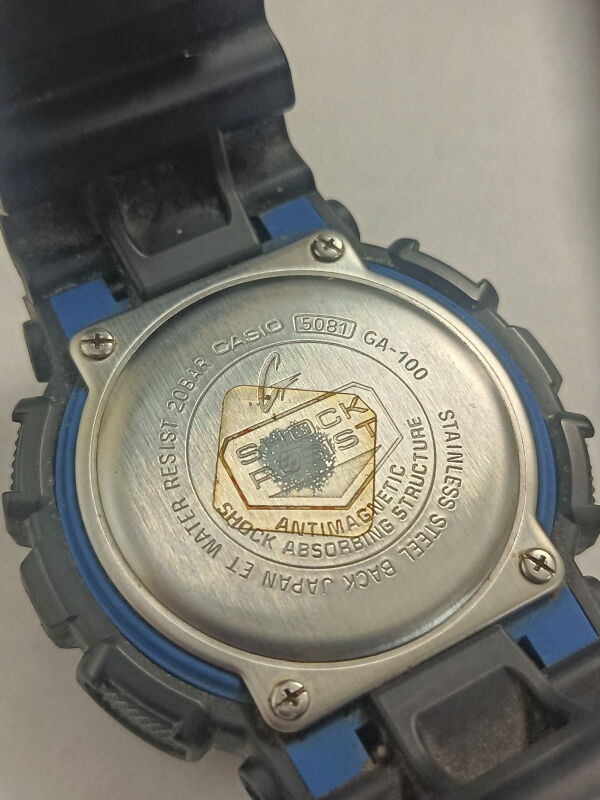 Годинник наручний Casio G-Shock GA-100-1A2ER - Б/В - Фото №3