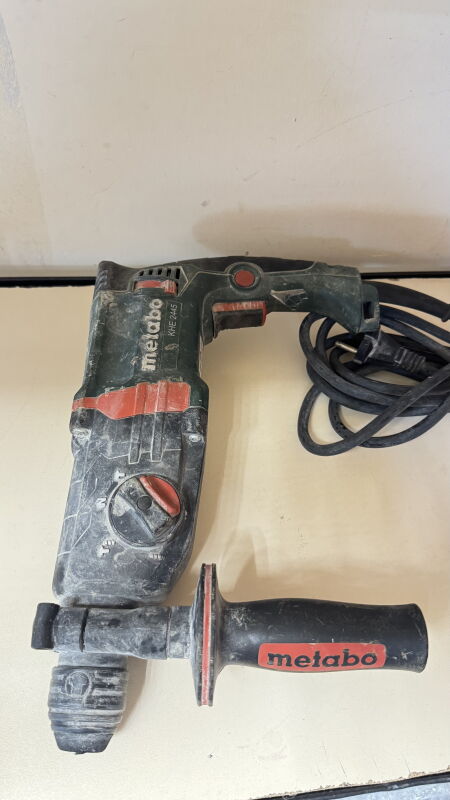 Перфоратор Metabo KHE 2445 - Б/В