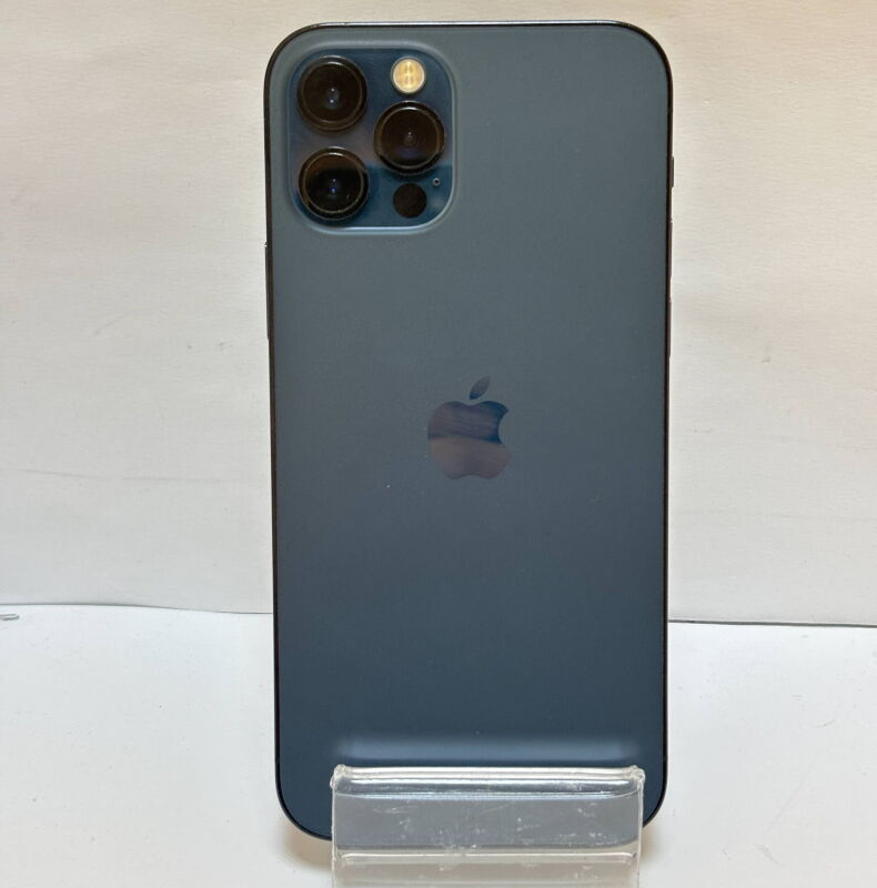 Apple iPhone 12 Pro 256GB Pacific Blue, MGDC3 - Б/В