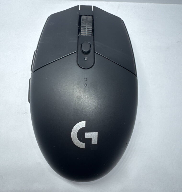 Миша Logitech G304 Lightspeed Black (910-005284, 910-005286) - Б/В