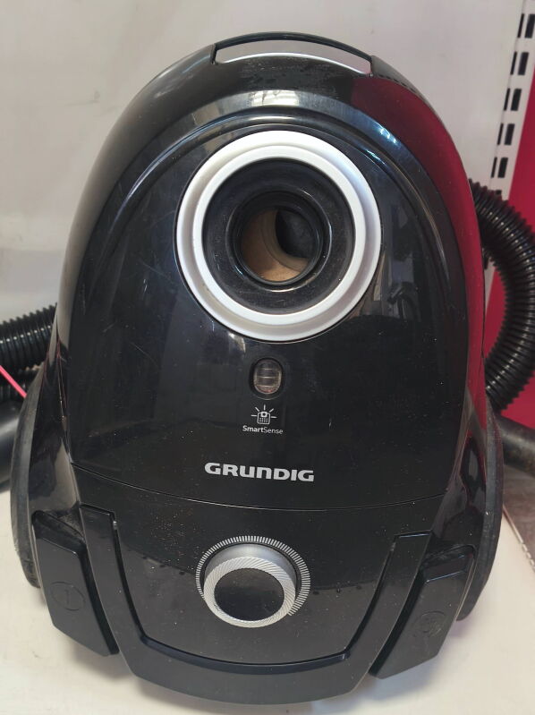 Пилосос Grundig VCC3851 - Б/В