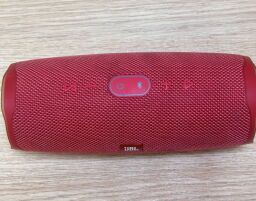 Портативна акустика JBL Charge 4 Red (JBLCHARGE4RED) - Б/В Портативна акустика JBL Charge 4 Red (JBLCHARGE4RED) - Б/В від виробника JBL
