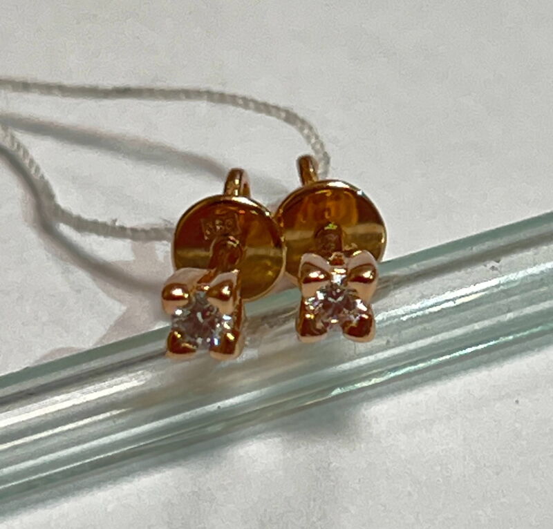Сережки з червоного холота з діамантом (00104734)