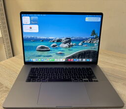 Ноутбук Apple MacBook Pro 16" Silver 2019 (MVVM2) - Б/В від виробника Apple