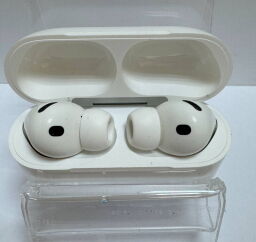 Навушники TWS Apple AirPods Pro 3 (MFHP4) - Б/В від виробника Apple