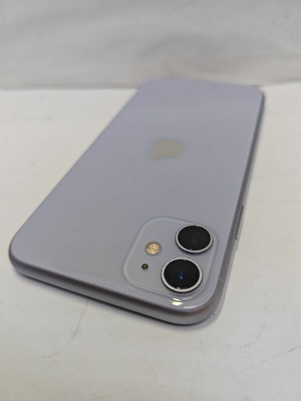 Apple Iphone 11 64GB - Б/В - Фото №6