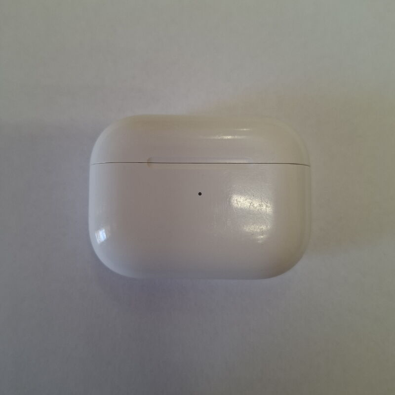 Навушники TWS Apple AirPods Pro 2nd generation with MagSafe Charging Case USB-C (MTJV3) - Б/В - Фото №2