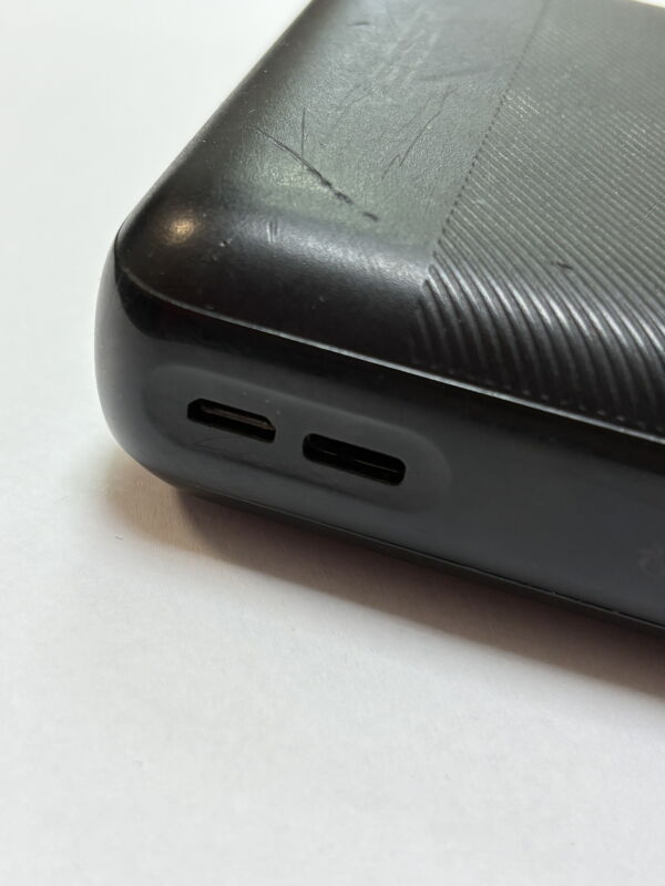 Powerbank VEGER V3008 30000mAh 20W - Б/В - Фото №4