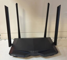 Маршрутизатор Tenda AC5 WiFi5 / AC1200 / 100 Мбіт/с - Б/В Маршрутизатор Tenda AC5 WiFi5 / AC1200 / 100 Мбіт/с - Б/В від виробника Tenda