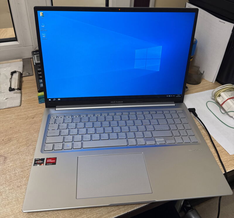 Ноутбук ASUS VivoBook 16 M1605YA-MB542 (90NB10R2-M00V70) - Б/В
