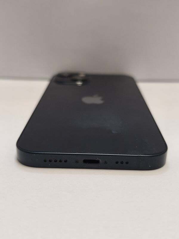 Apple iPhone 13 128GB Midnight - Б/В - Фото №3
