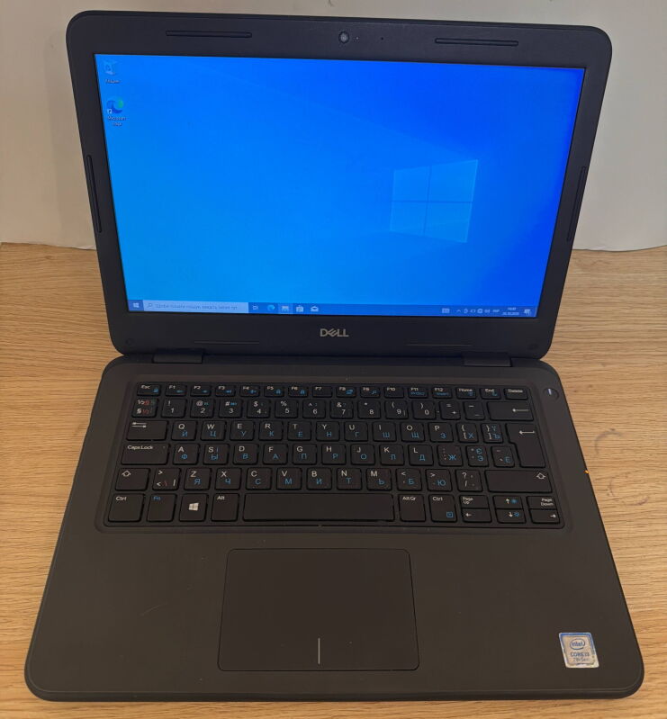Ноутбук Dell Latitude 3300 (i3-7020U/8GB/SSD128GB) - Б/В