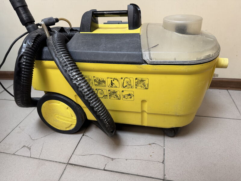 Професійний миючий пилосос Karcher Puzzi 10/1 - Б/В - Фото №5