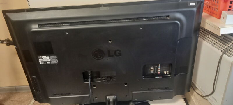 Телевізор LG 47LN540V - Б/В - Фото №6