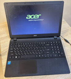 Ноутбук Acer Aspire ES1-512-C9B2 (NX.MRWEU.030) - Б/В від виробника Acer