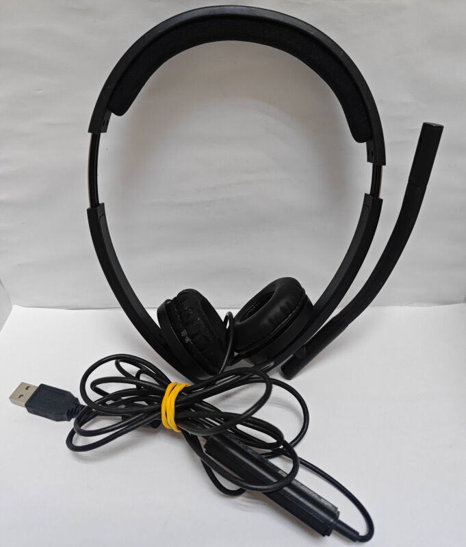 Навушники Logitech H570e Stereo - Б/В