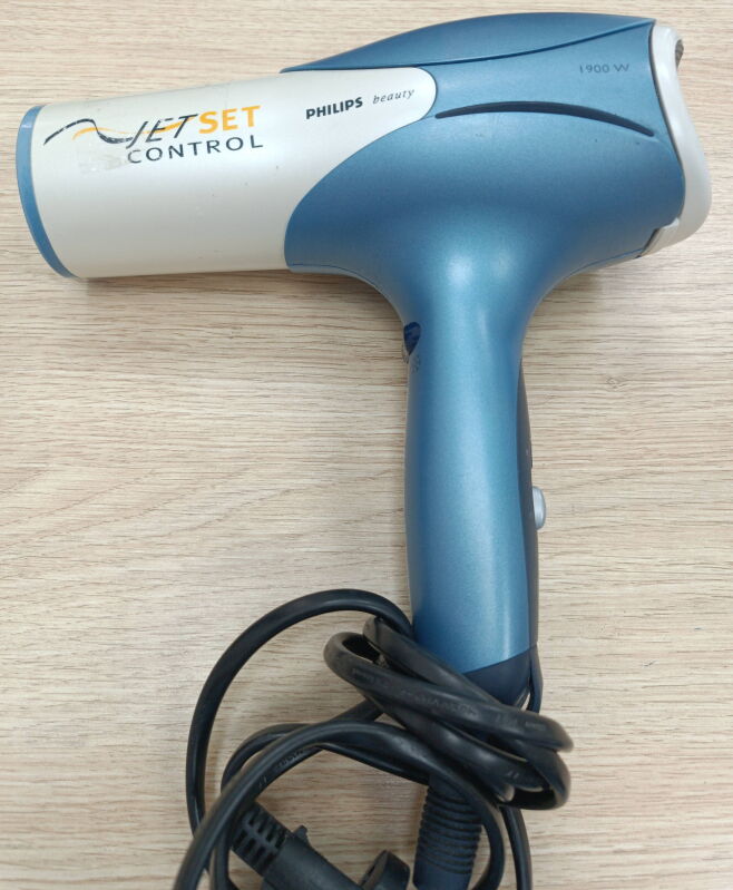 Фен Philips JetSet Control HP4881/00 - Б/В - Фото №1 Фен Philips JetSet Control HP4881/00 - Б/В
