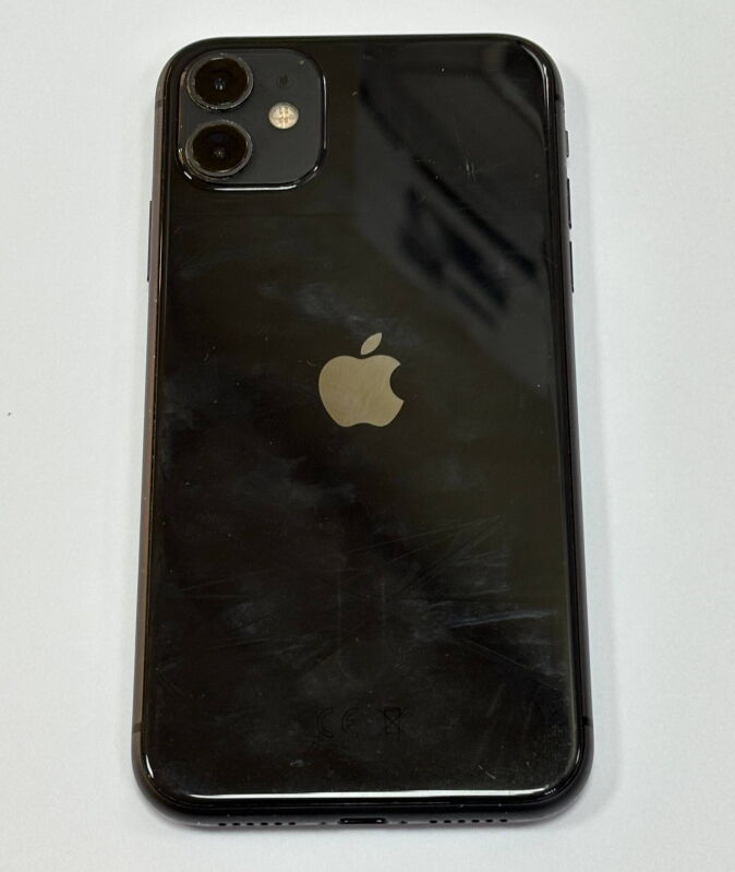 Apple iPhone 11 64GB Black - Б/В