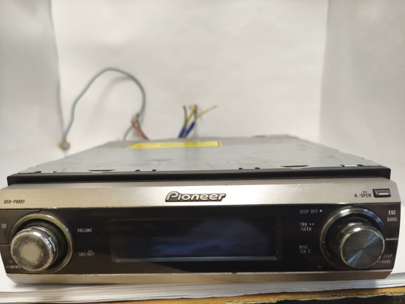 Автомагнітола Pioneer DEH-P88RS - Б/В