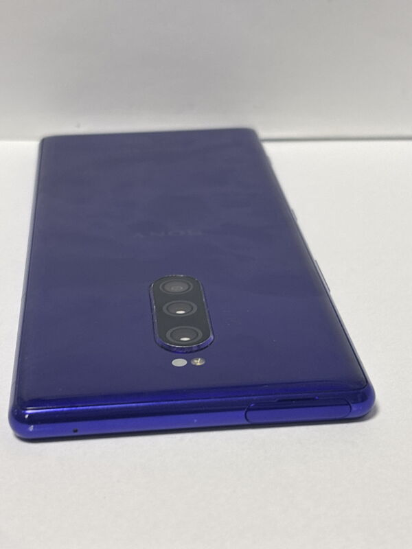Sony Xperia 1 (SO-03L) 6/64Gb - Б/В - Фото №6