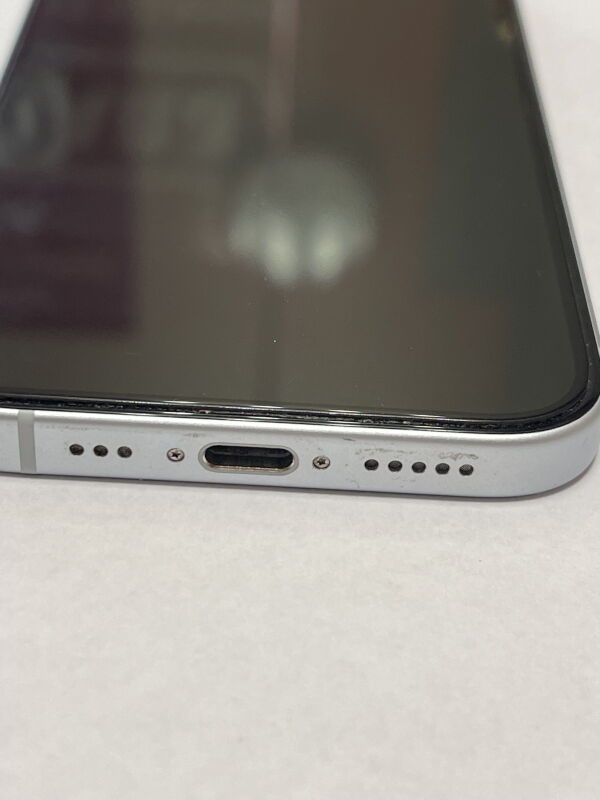 Apple iPhone 15 128GB - Б/В - Фото №4