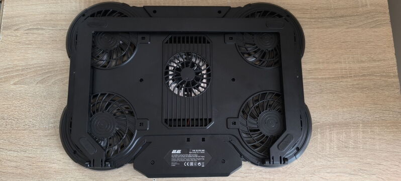 Охолоджувальна підставка для ноутбука 2E Gaming CPG-008 RGB Black (2E-CPG-008) - Б/В - Фото №3