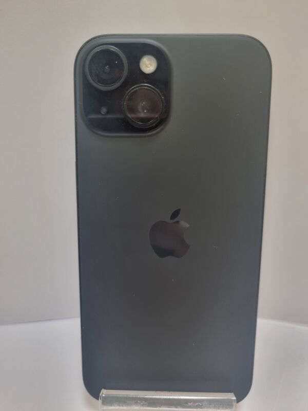 Apple iPhone 15 128GB - Б/В