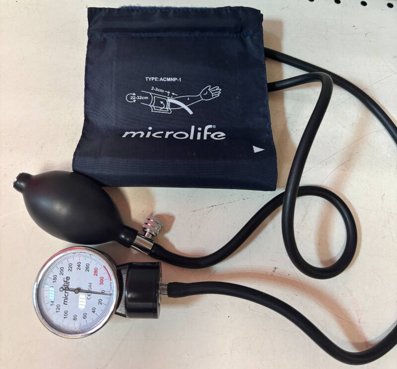 Тонометр механічний зі стетоскопом Microlife BP AG1-20 - Б/В