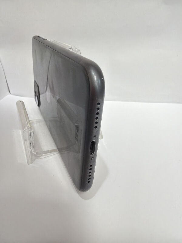 Apple Iphone 11 64GB - Б/В - Фото №2