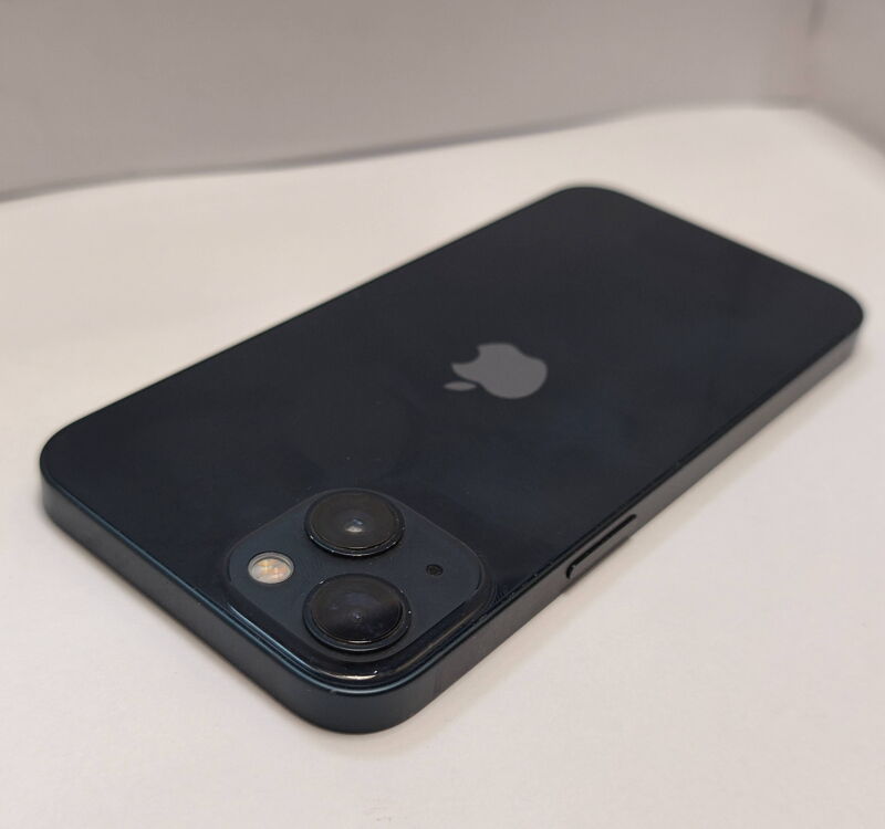 Apple iPhone 13 128GB Midnight - Б/В