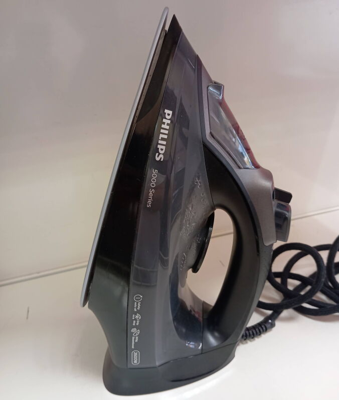 Праска PHILIPS 5000 Series DST5040/80 - Б/В