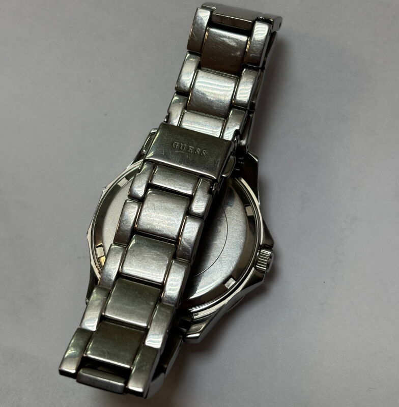 Годинник наручний Guess U0231L1 - Б/В - Фото №5
