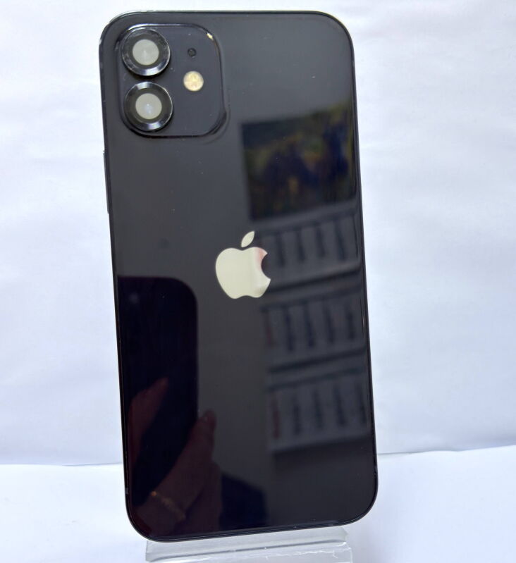 Apple IPhone 12 64GB Black - Б/В