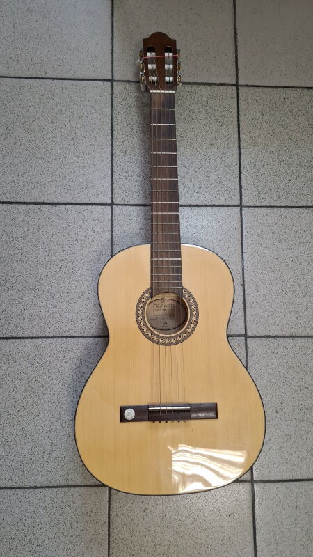 Класична гітара Pro arte gc 242 II - Б/В