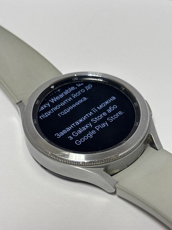 Смарт-годинник Samsung Galaxy Watch4 Classic 46mm LTE (SM-R895F) - Б/В