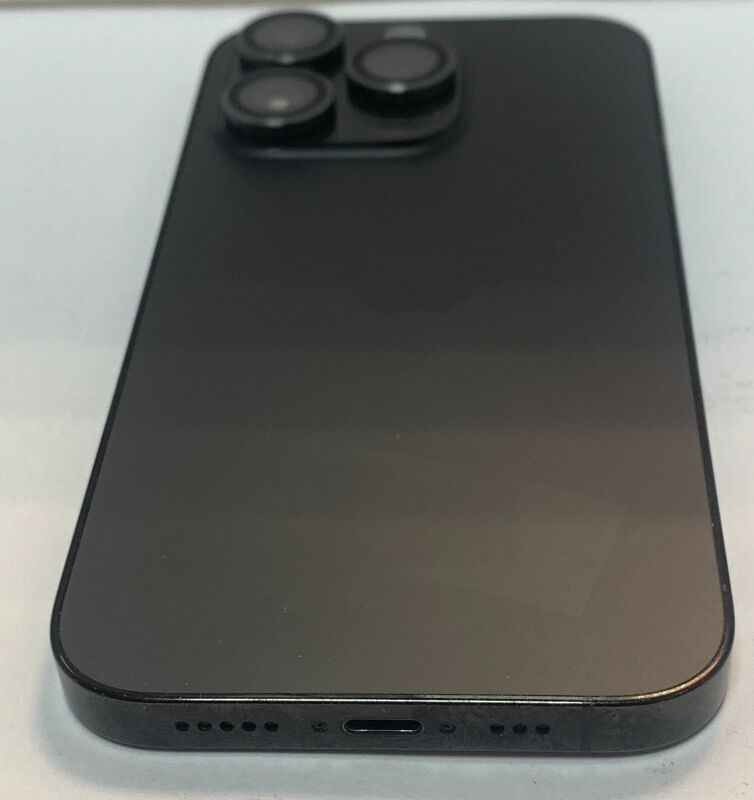 Apple iPhone 14 Pro 128GB Space Black - Б/В