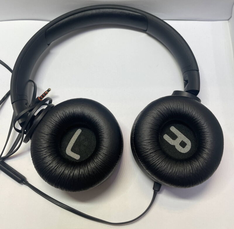 Навушники накладні JBL TUNE 500BT Black (JBLT500BTBLK) - Б/В